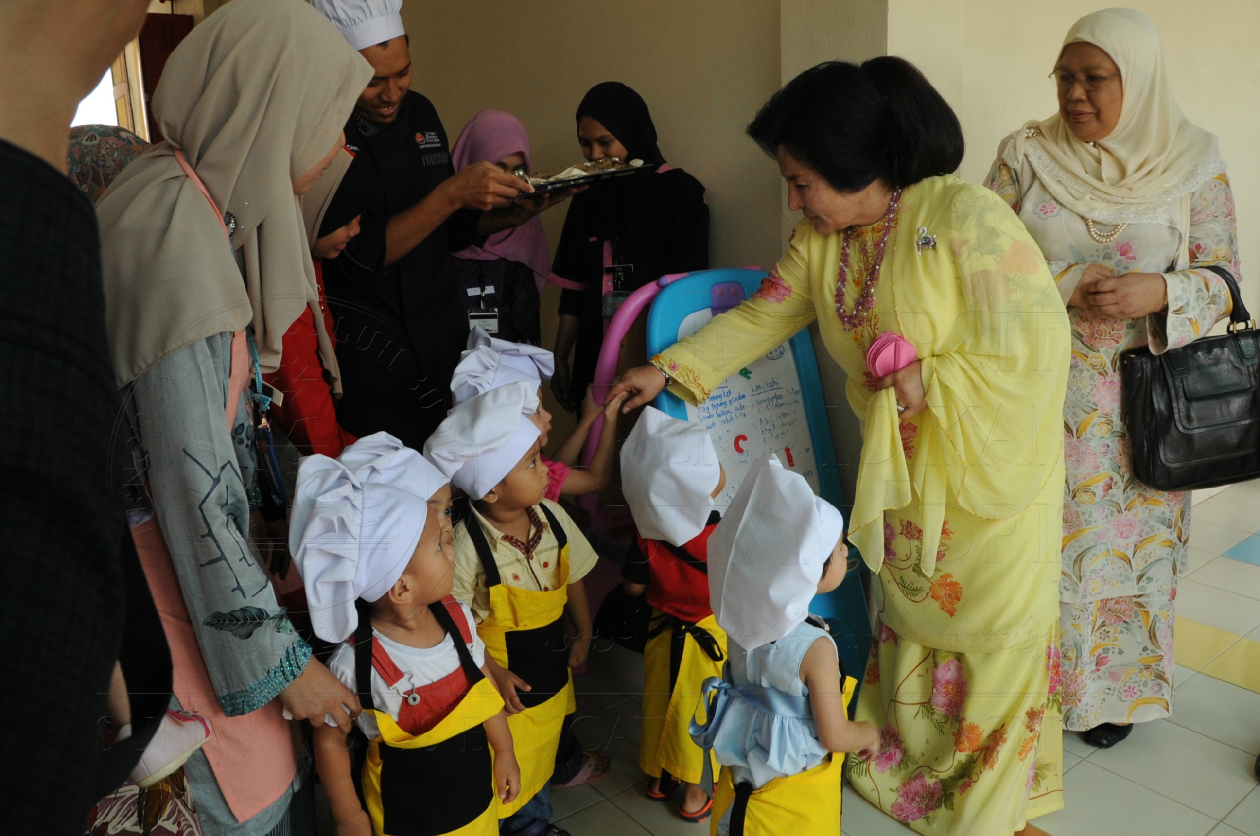 PRO16 32 NCDC HAS 3939